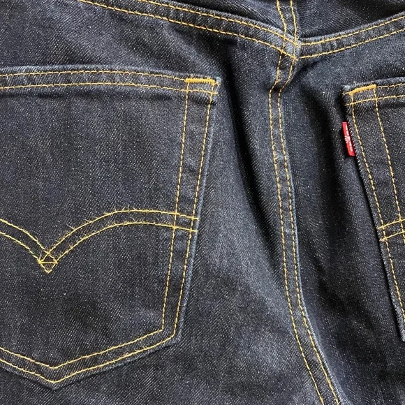 Levi's 550 Dark Wash - Picture 6 of 9